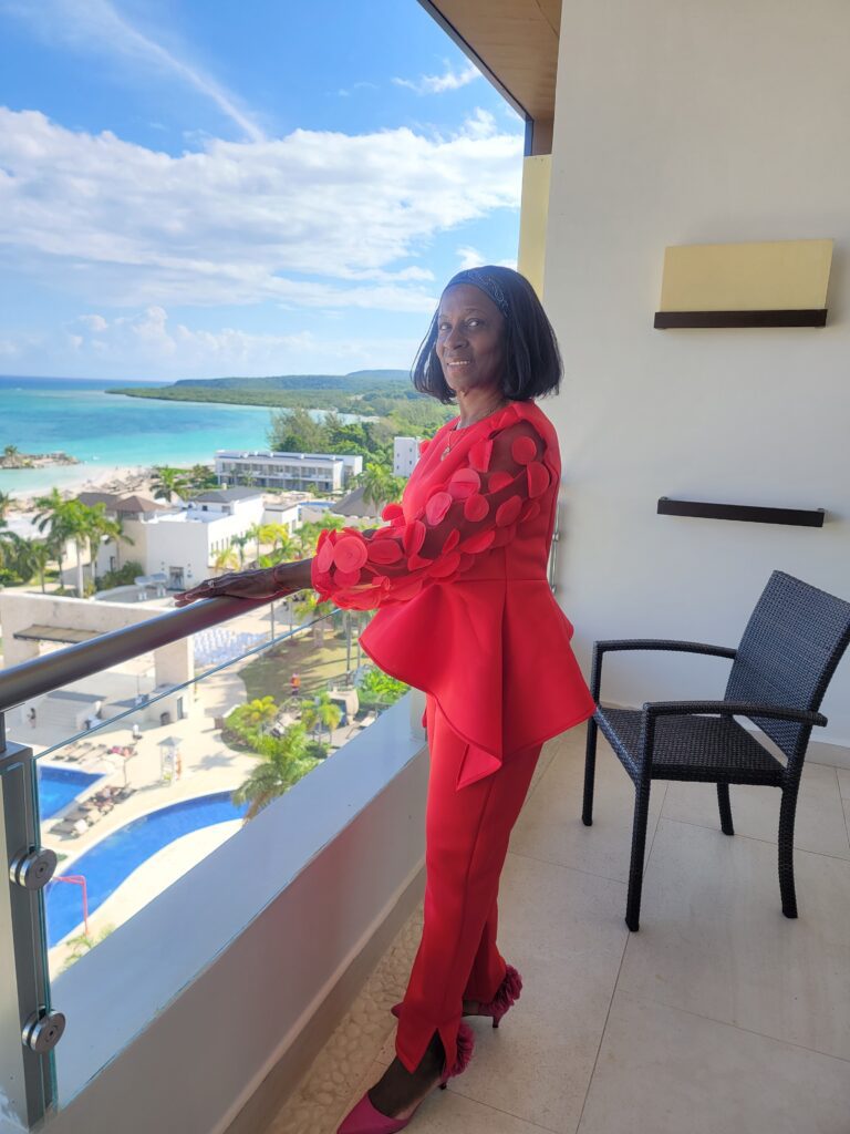 Lovely Christmas outfit - Christmas in Jamaica