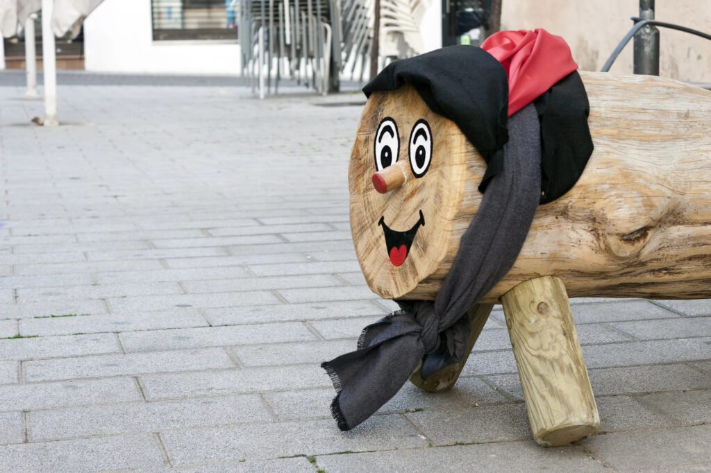 Caga Tió” log Spain - Europe in December